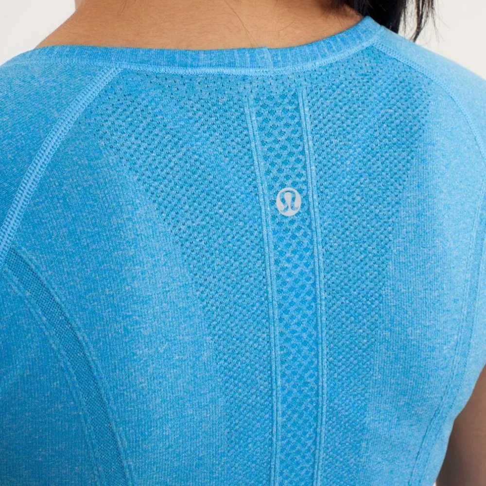 Lululemon Run: Swiftly V Neck Beach Blanket Blue
